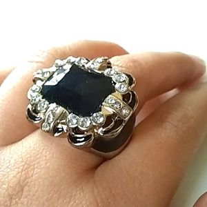 Retro vintage huge ring